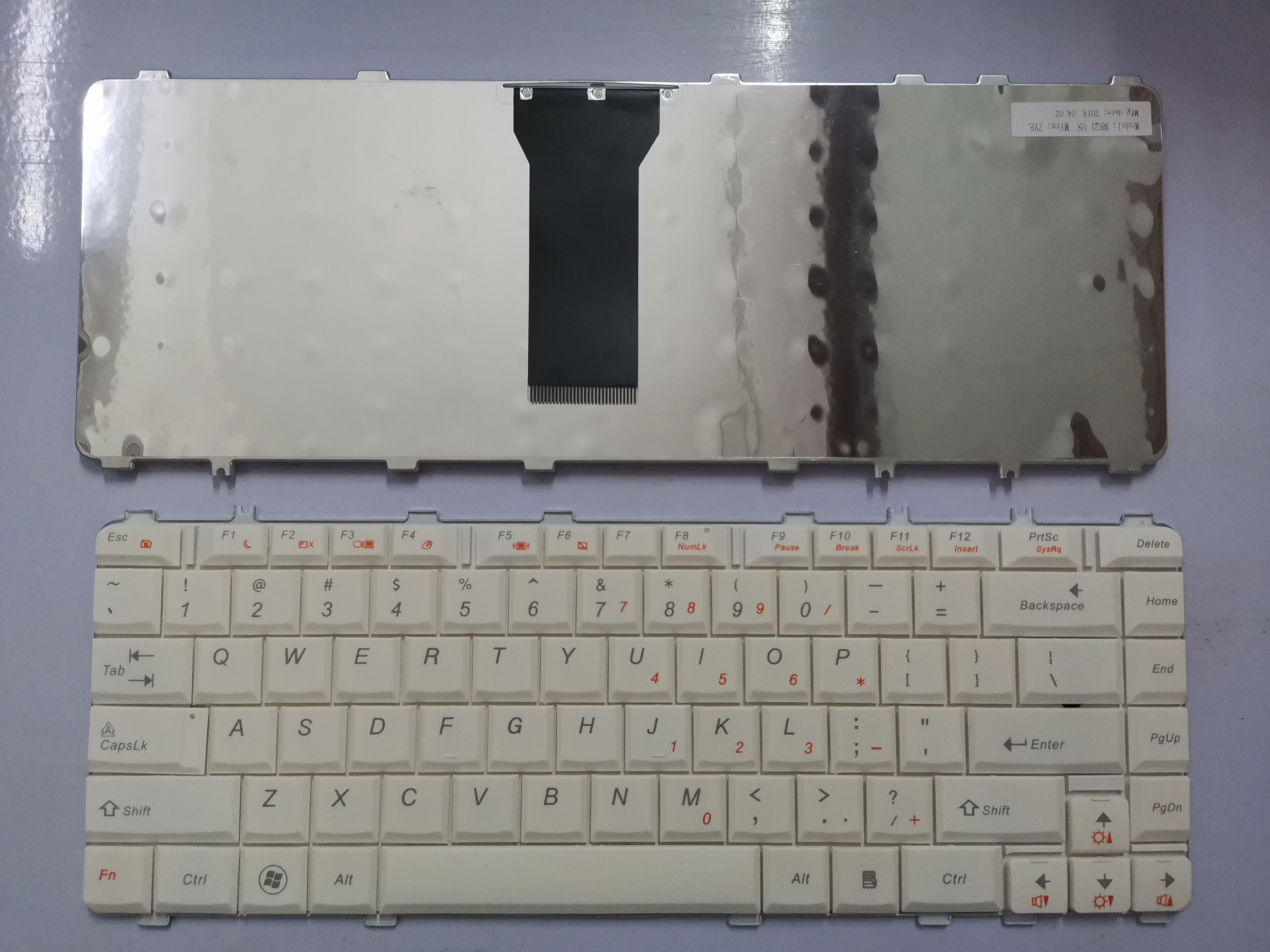 Picture of New Replacement Laptop Keyboard For LENOVO Y450 WHITE (OEM) US Layout
